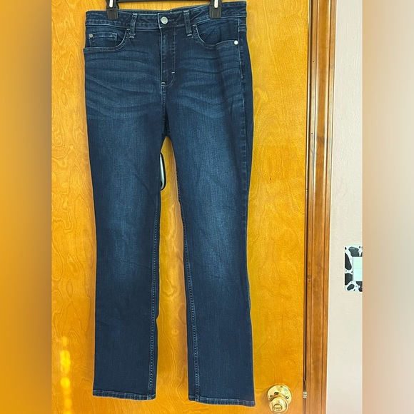 Lee Riders Midrise Straight Jeans. Women’s Size 10M - Picture 2 of 14